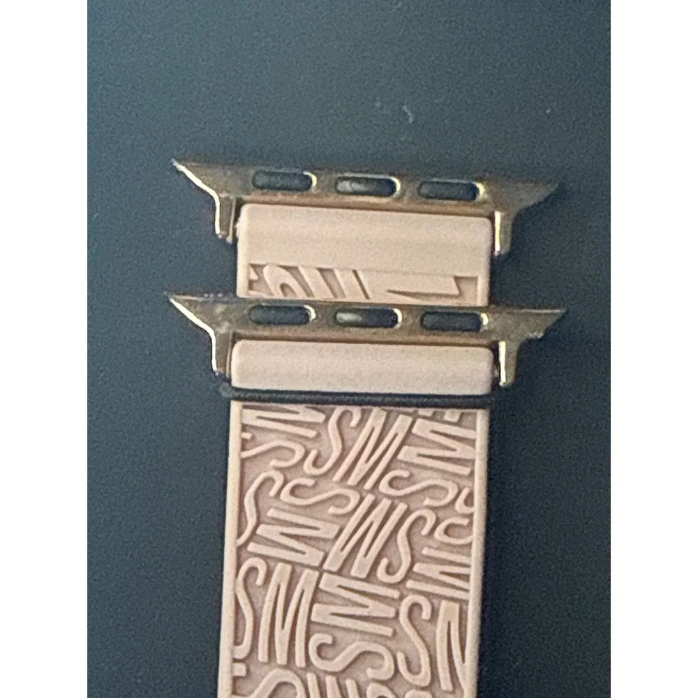 Steve Madden Apple Watch Band 42/44/45mm Pink Silicone Logo Rose Gold Buckle